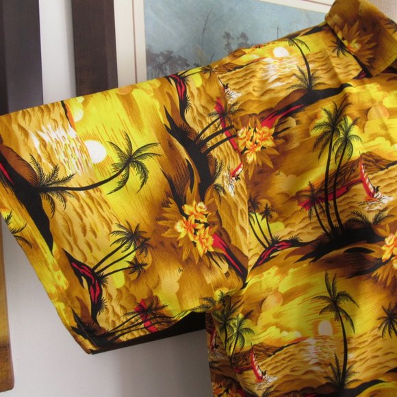 Vintage Hawaiian Shirt Men's XXL Button-Up Sunset Sailing Floral Palm Trees Nice - Picture 8 of 12